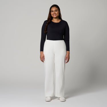 Signature Ultra-Stretch Straight Leg Pants